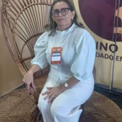 Ênia Maria Medeiros de Morais - (Instituto Amantino Câmara) Ênia Maria Medeiros de Morais - (Instituto Amantino Câmara)